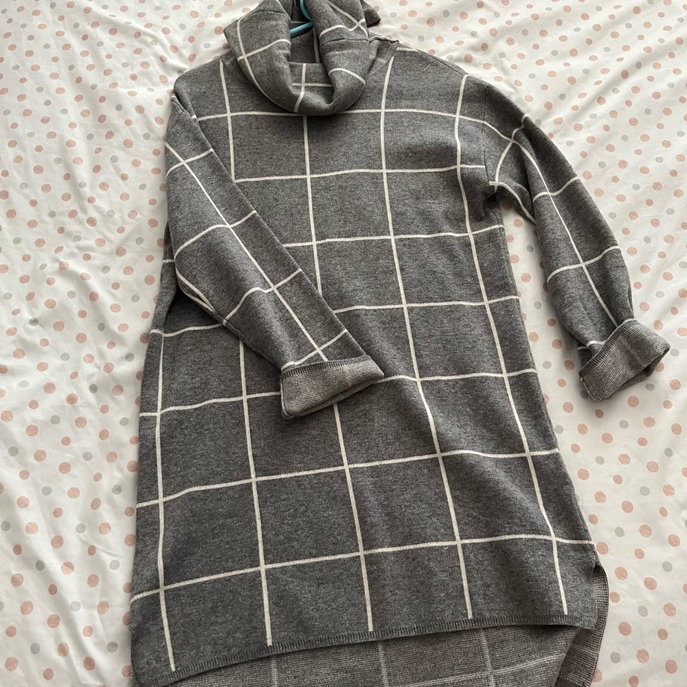 Womens Gray Cowl Neck Sweater Dress Size Small